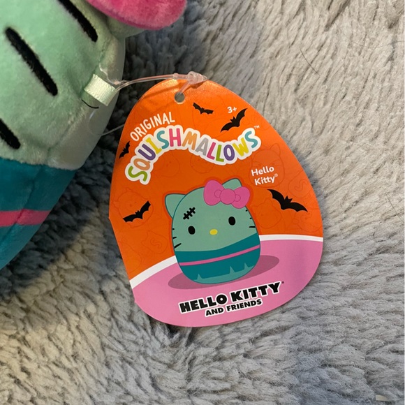 Hello Kitty Frankenstein Squishmallow - Picture 2 of 2